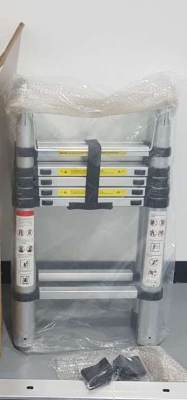 Photo of Day Plus Telescopic Ladder 1.9m + 1.9m