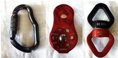 Photo of Unbranded Twistlok Carabiners, Rope Pulleys and Swing Swivels