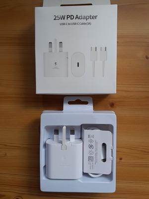 Photo of Counterfeit Samsung USB Type-C Mobile Mains Charger