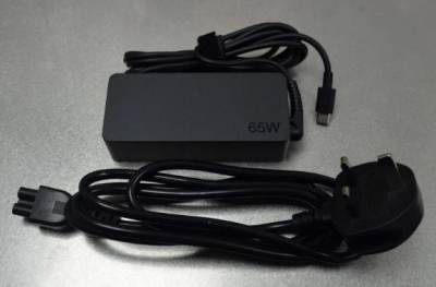 Photo of Type-C Power Adapter sold via Amazon (2508-0042 and 2508-0048)