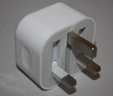 Photo of Counterfeit “Apple” branded USB-C Power Adapter