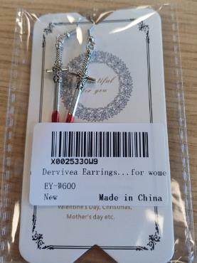 Photo of Dervivea Metal Jewellery sold via Amazon
