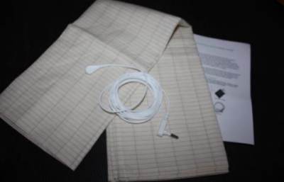Photo of ConBlorr Earthing Bed Sheet sold via Amazon