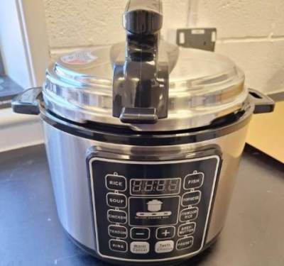 Photo of Electric Pressure Cooker 6L