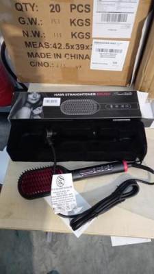 Photo of Seven Panda Hair Straightening Brush