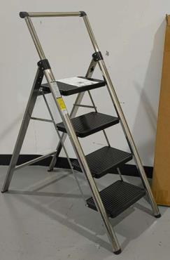 Photo of 3 and 4 Step Ladders sold via Amazon