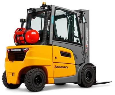 Photo of LPG-Powered Lift Trucks