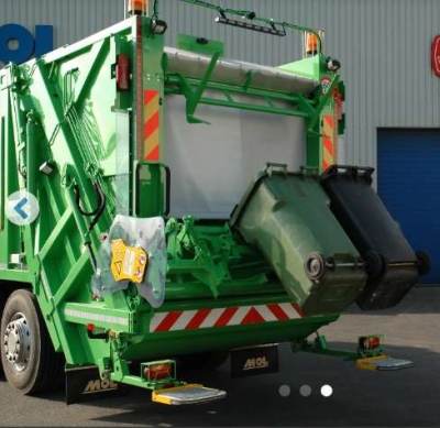 Photo of MOL CY VDK CB011 Refuse Collection Vehicle Bin Lifting Device