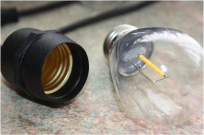 Photo of Achin Outdoor String Lights via Amazon