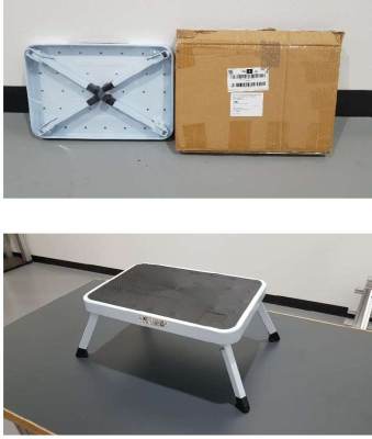 Photo of Step with Fold Out Legs