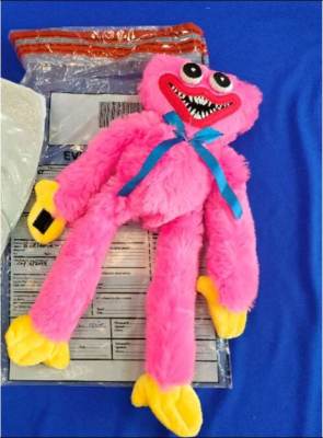 Photo of Huggy Wuggy Plush Toy sold via Amazon