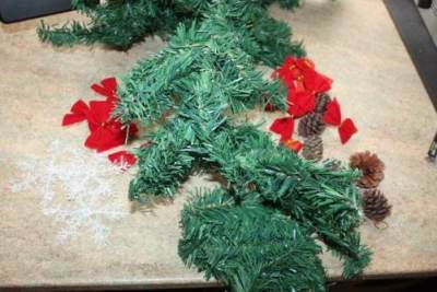 Photo of BITOWAT Christmas Garland with Lights sold via Amazon