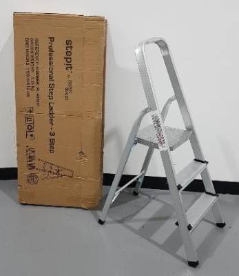 Photo of Stepit Professional Step Ladder – 3 Step