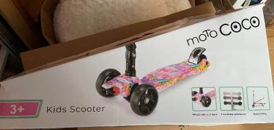 Photo of Motococo Child’s Scooter Pink